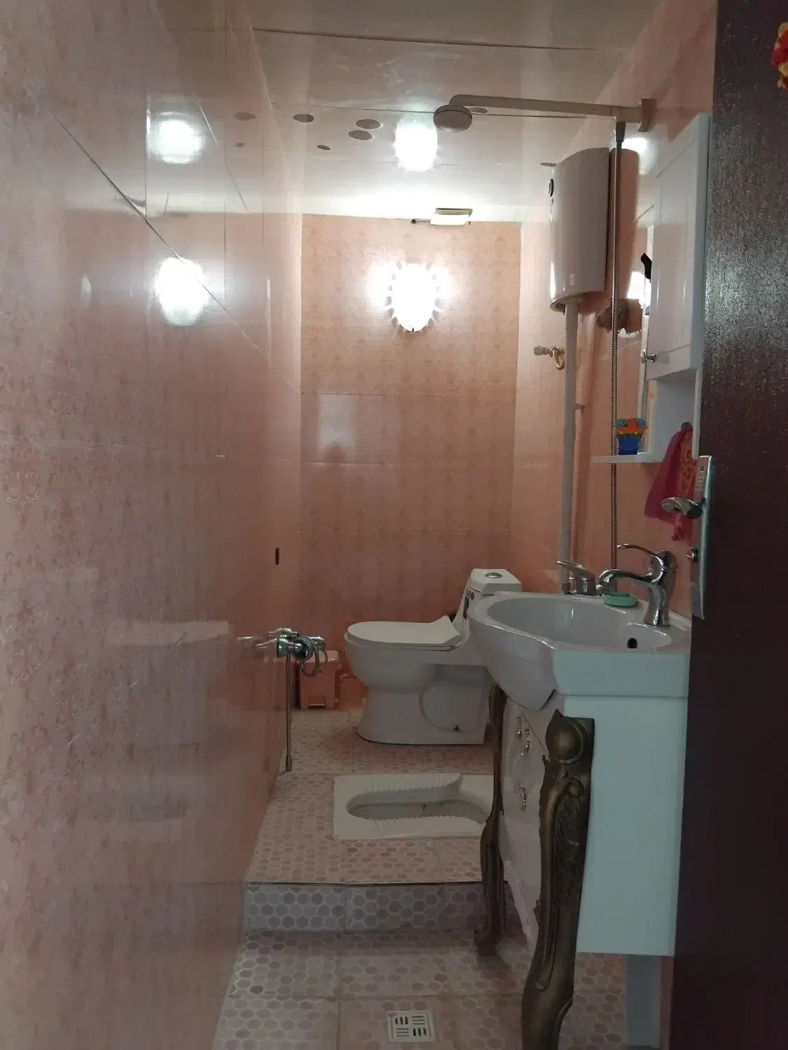 رهن دوطبقه و نصفی باپارکینگ|اجارهٔ خانه و ویلا|قم, سید معصوم|دیوار