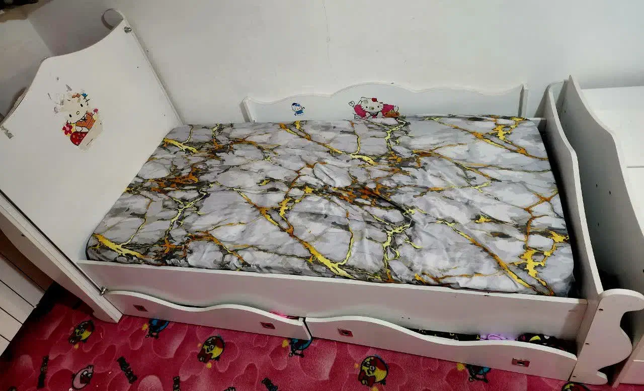 تخت خواب و تشک کودک ونوجوان|تشک تختخواب|رودسر, |دیوار