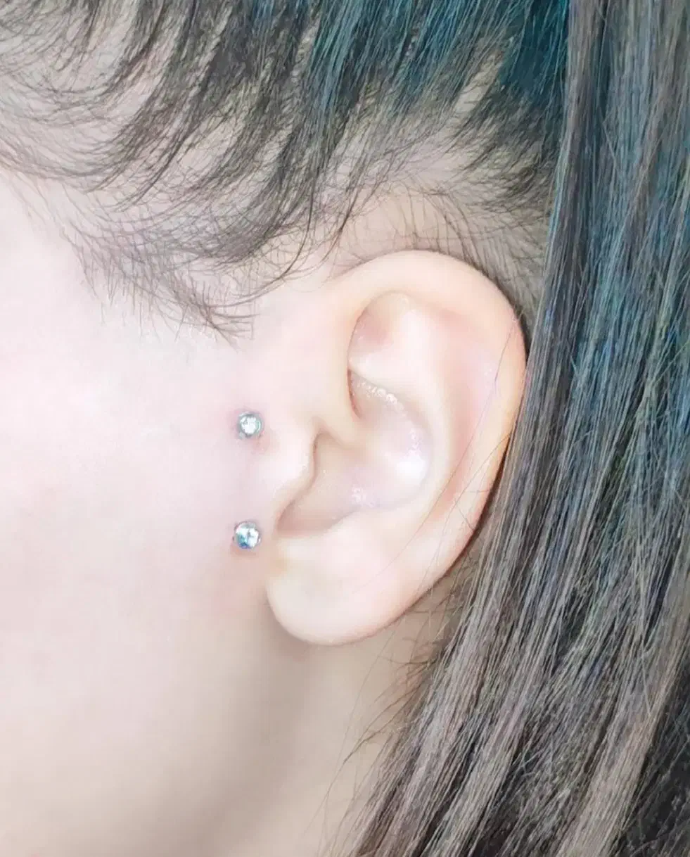 خدمات پیرسینگ|خدمات آرایشگری و زیبایی|شاهین‌شهر, شهرک گلدیس|دیوار