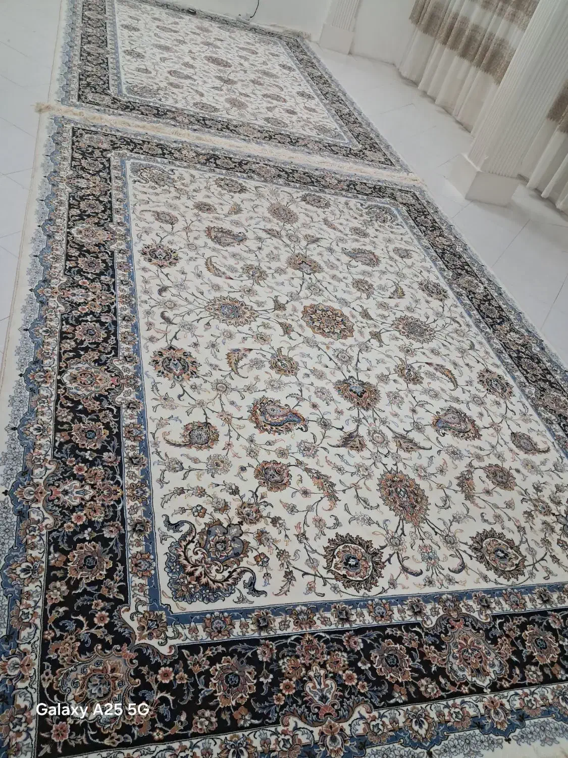 ۲تخته فرش ۹متری درحدنو کلا۴ماه استفاده کردم|فرش|ملکآباد, |دیوار