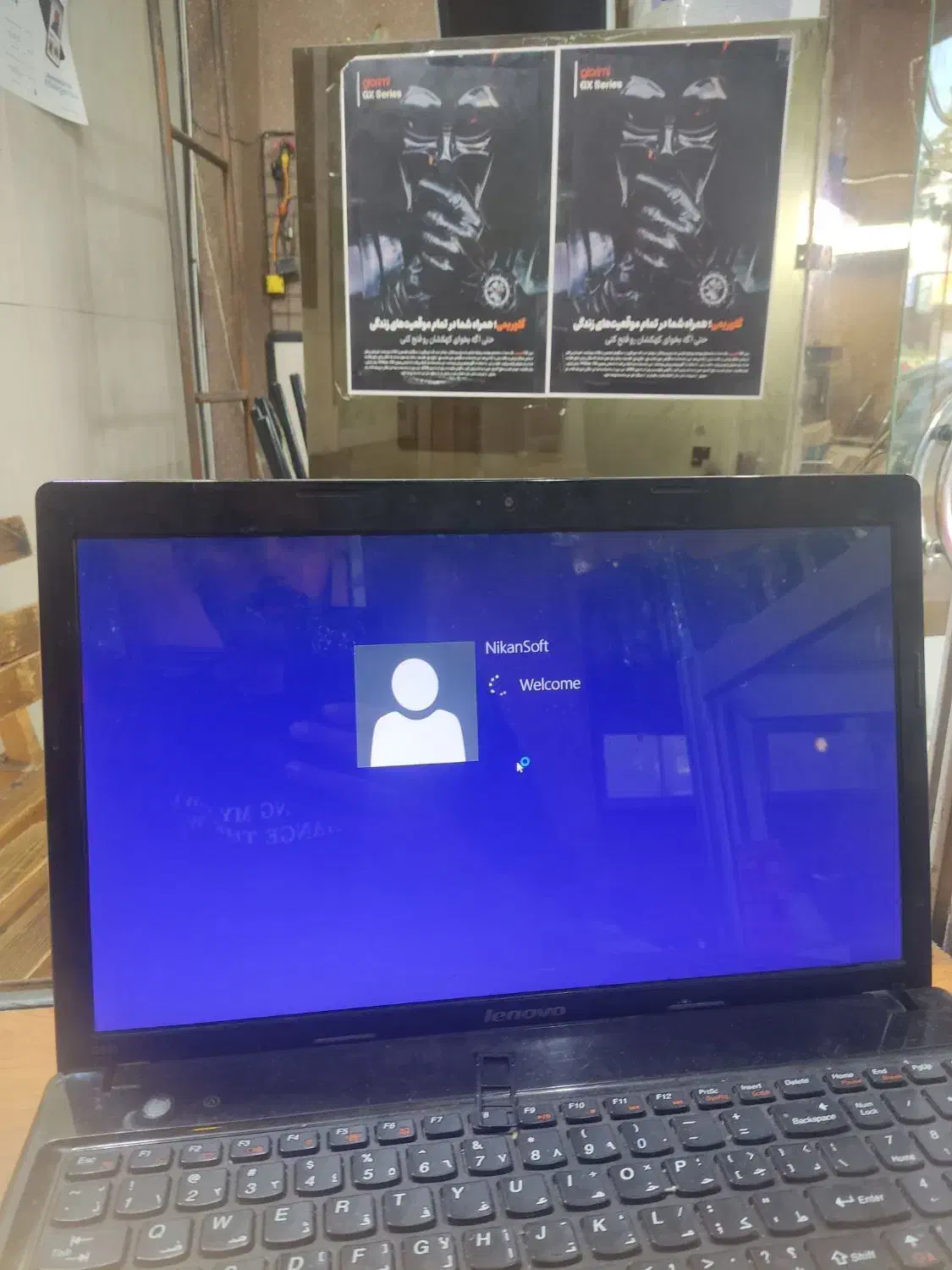 تعمیرات نرم افزار و سخت افزار موبایل تخصصی|خدمات رایانه‌ای و موبایل|شیراز, فخرآباد (دروازه کازرون)|دیوار