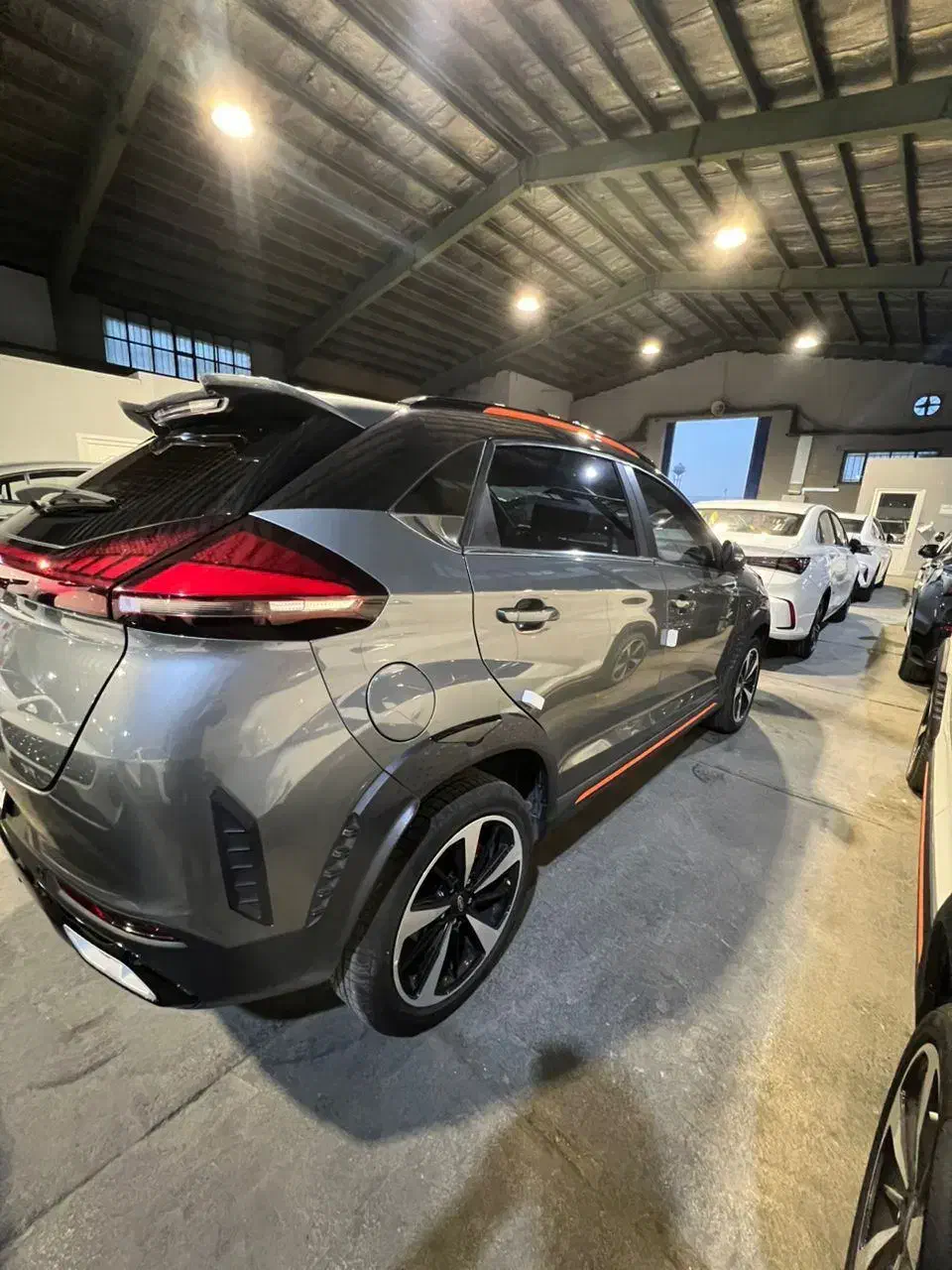 تجارت خودرو خسروانی/x33 cross CVT/ ثبت نام شرکتی|خودرو سواری و وانت|تهران, حکمت|دیوار