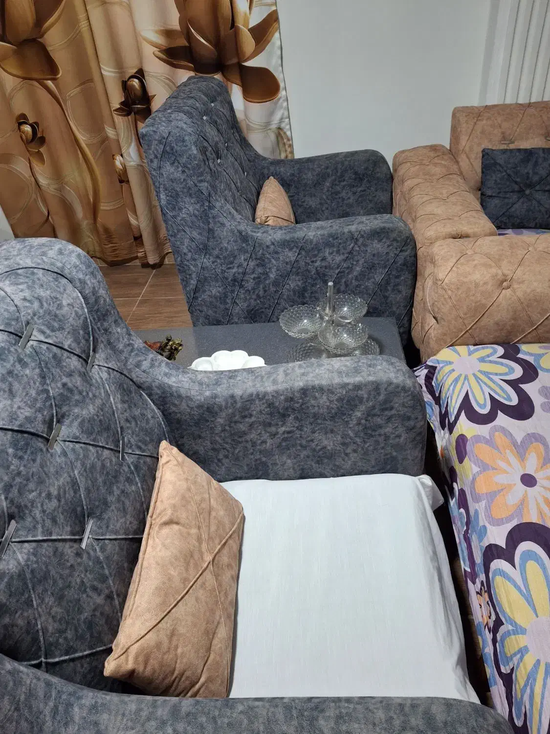 مبل هفت نفره مدل چیستر|مبلمان خانگی و میز عسلی|آستارا, |دیوار