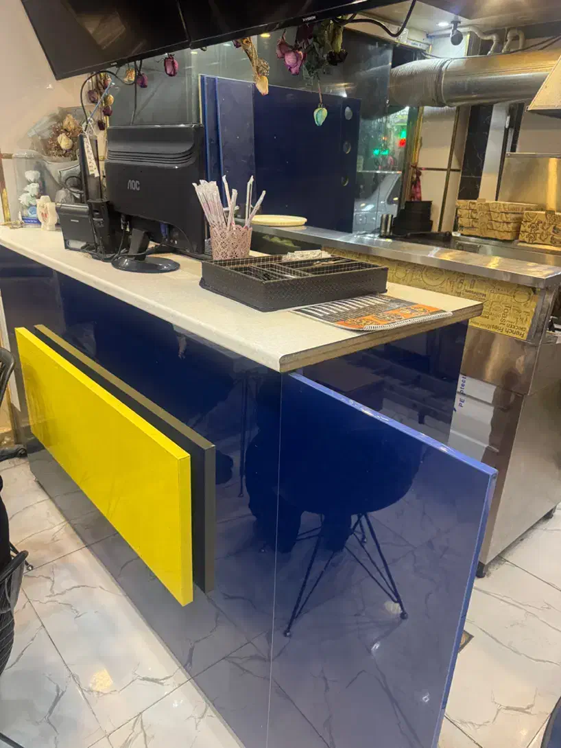 میز و صندلی و کانتر|کافیشاپ و رستوران|قرچک, زیبا شهر|دیوار