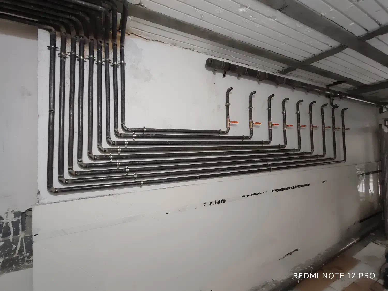 اجرای لوله کشی گاز.|خدمات پیشه و مهارت|سنندج, |دیوار