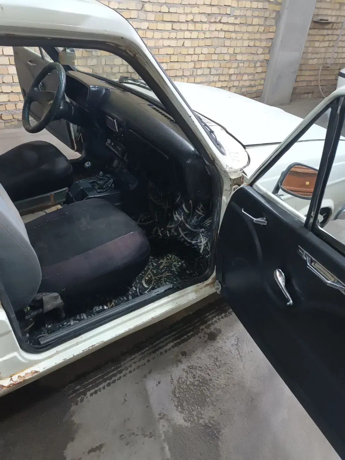 وانت۷۷سالم فروش فوری دف تیوتایی|خودرو سواری و وانت|ازنا, |دیوار