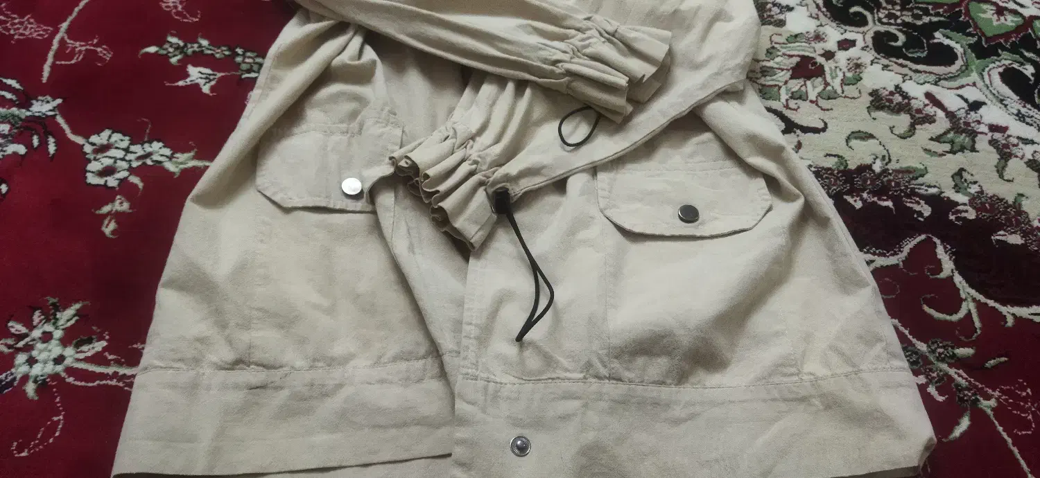 مانتو پاییزه|لباس|فردیس, خیام شرقی|دیوار