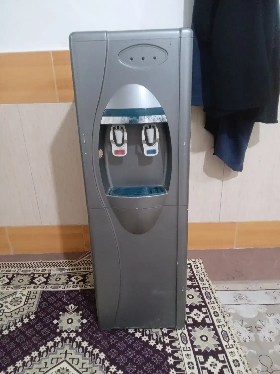 آبسرد کن یخچال دار قابل استفاده|آبسردکن و تصفیه آب|رباطکریم, رباطکریم|دیوار