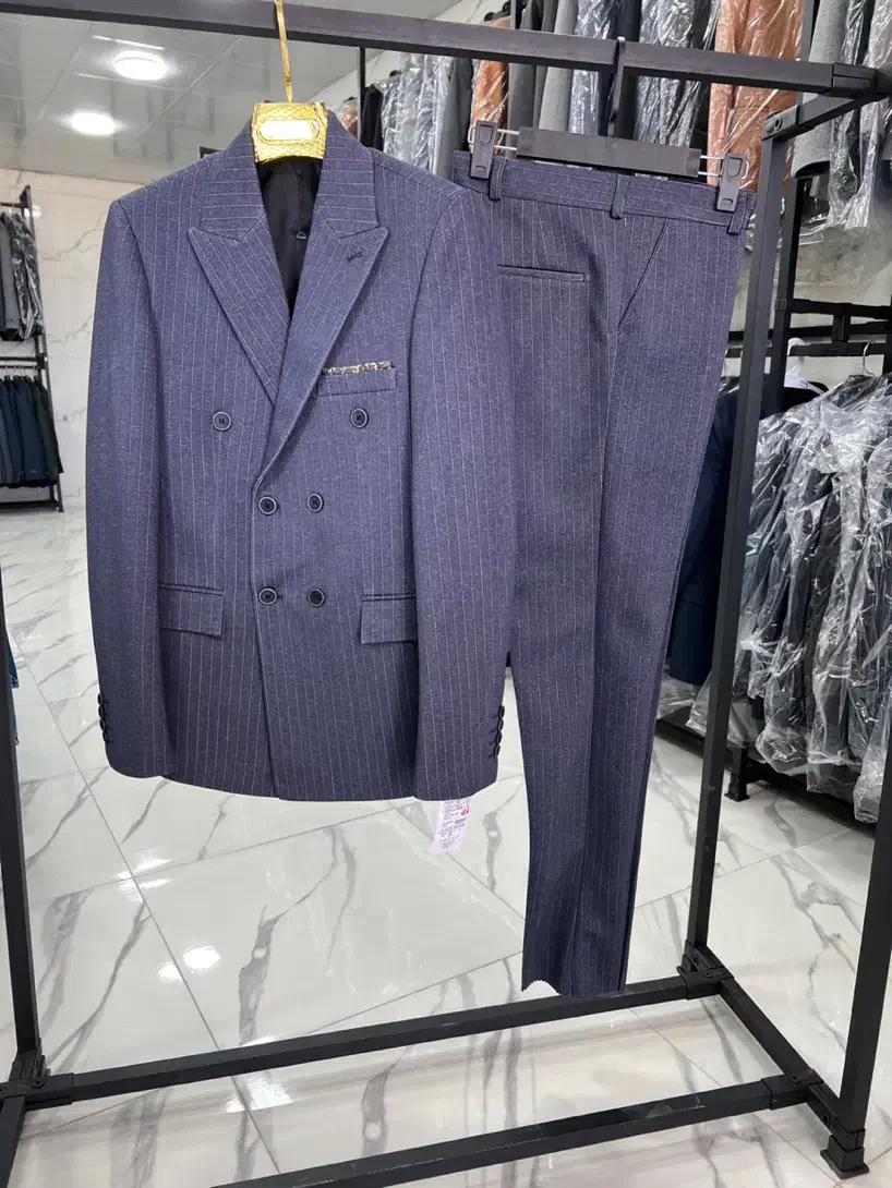 شعبه جدید افتتاح شد (تمامی اجناس تخفیف خورده)|لباس|شیراز, محمودآباد|دیوار