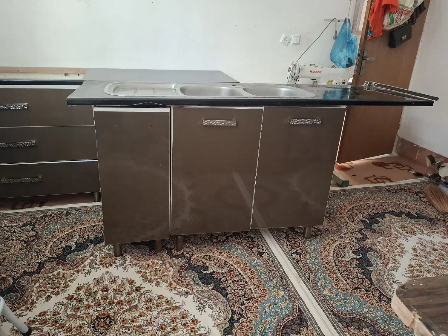 نظم دهنده آشپزخانه|آب‌چکان و نظم‌دهنده ظروف|ثلاث باباجانی, |دیوار