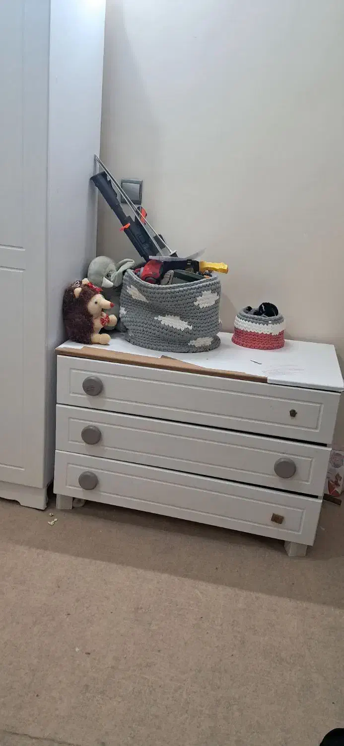 سرویس خواب کودک تخت و کمد|اسباب و اثاث بچه|قم, بنیاد|دیوار