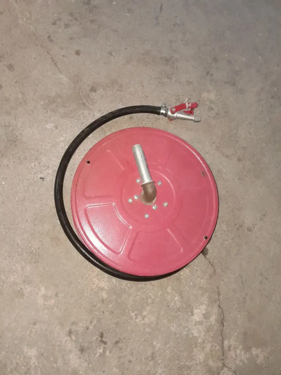 دو حلقه شلنگ اتشنشانی|ابزارآلات|کنگاور, |دیوار