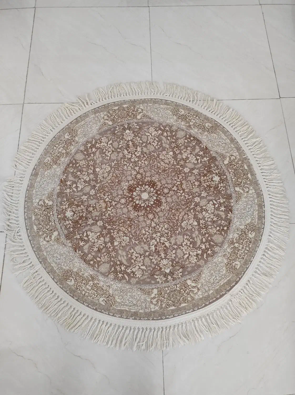 فرش گرد 1200شانه|فرش|همدان, |دیوار