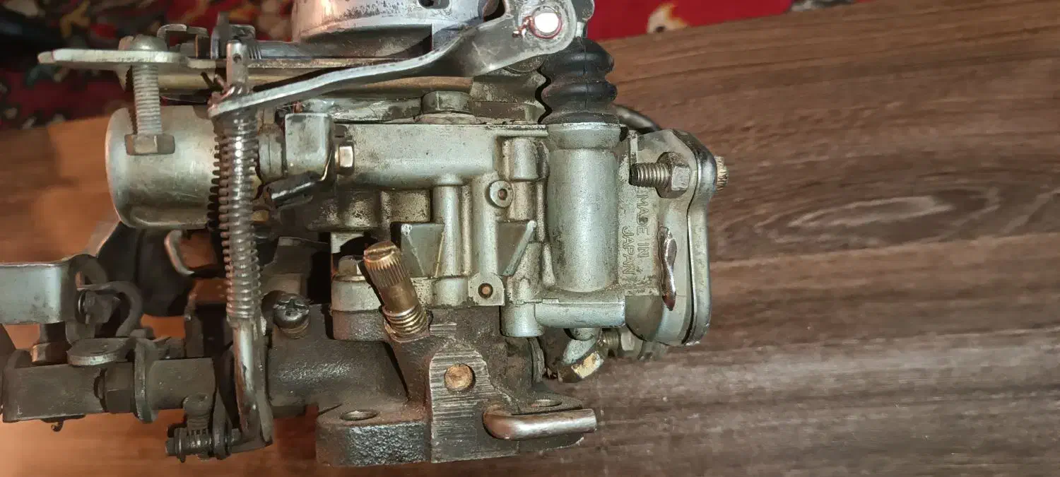 کاربراتور مزدا ۱۶۰۰اصلی ژاپنی|قطعات یدکی و لوازم جانبی|مشهد, سیس‌آباد|دیوار