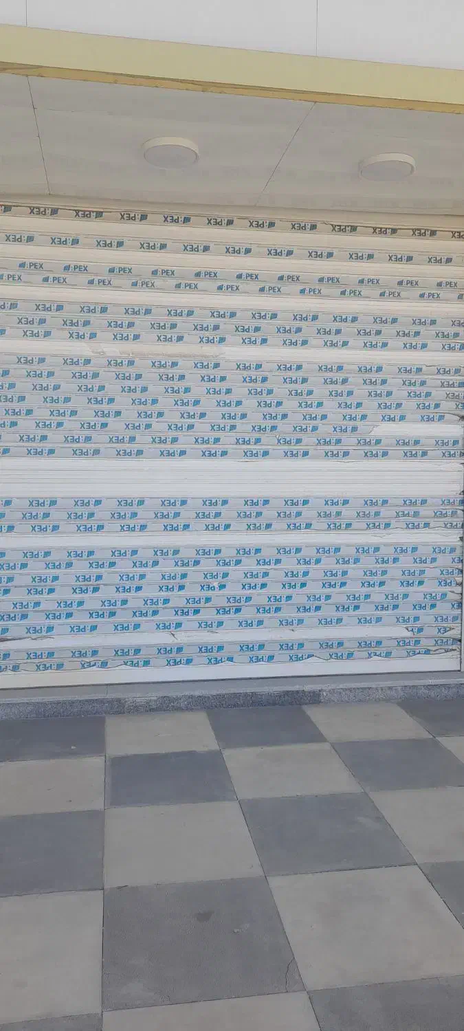 فروش مغازه ۱۰۰ متری|فروش مغازه و غرفه|چهارباغ, |دیوار