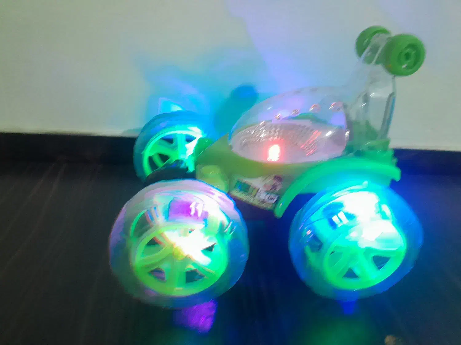 ماشین کنترلی دیوانه|اسباب‌‌بازی|آزادشهر, |دیوار