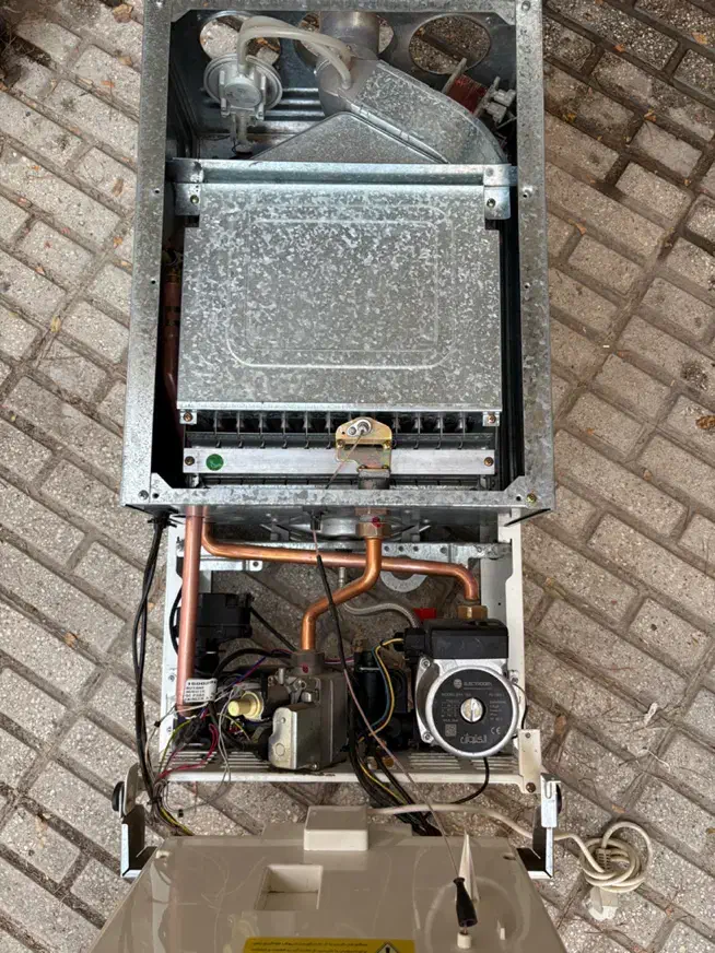 پکیج بیتا در حد نو ۲۴۰۰۰هزاذ|آبگرمکن، پکیج، شوفاژ|تهران, مدائن|دیوار