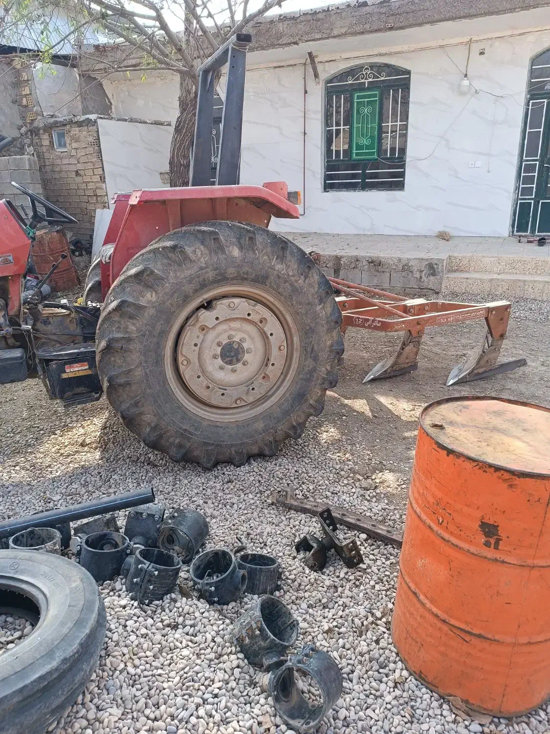 تراکتور مدل 86|خودرو سنگین|زاغه, |دیوار