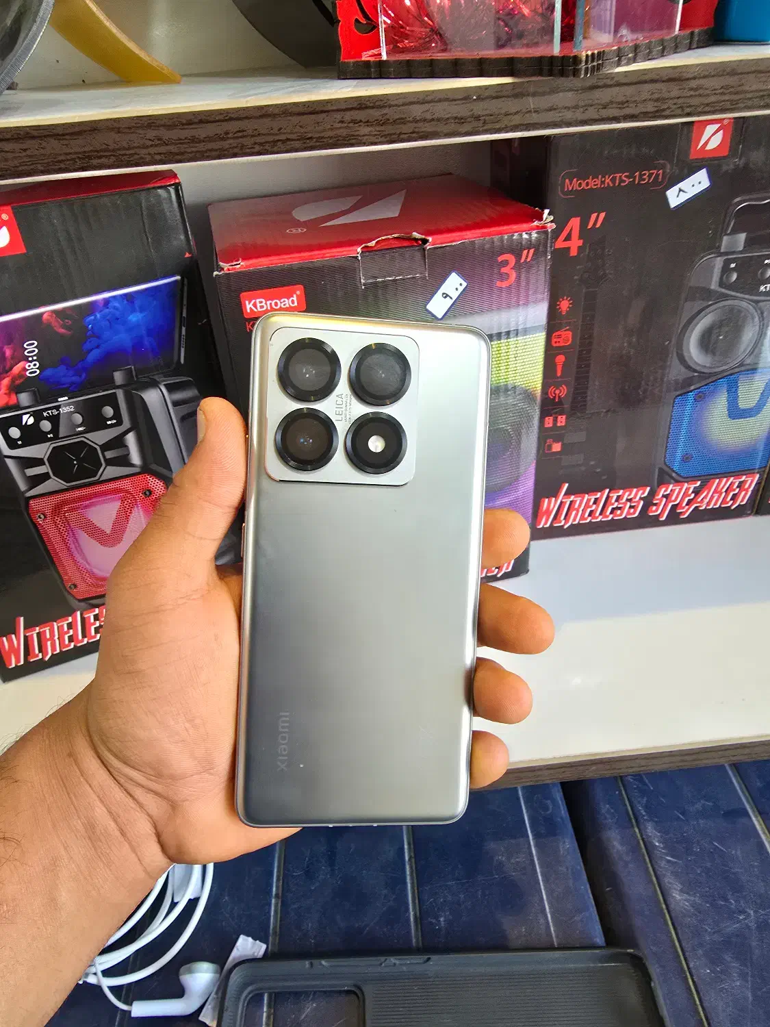 موبایل یک روز کار کرد|موبایل|کوار, |دیوار