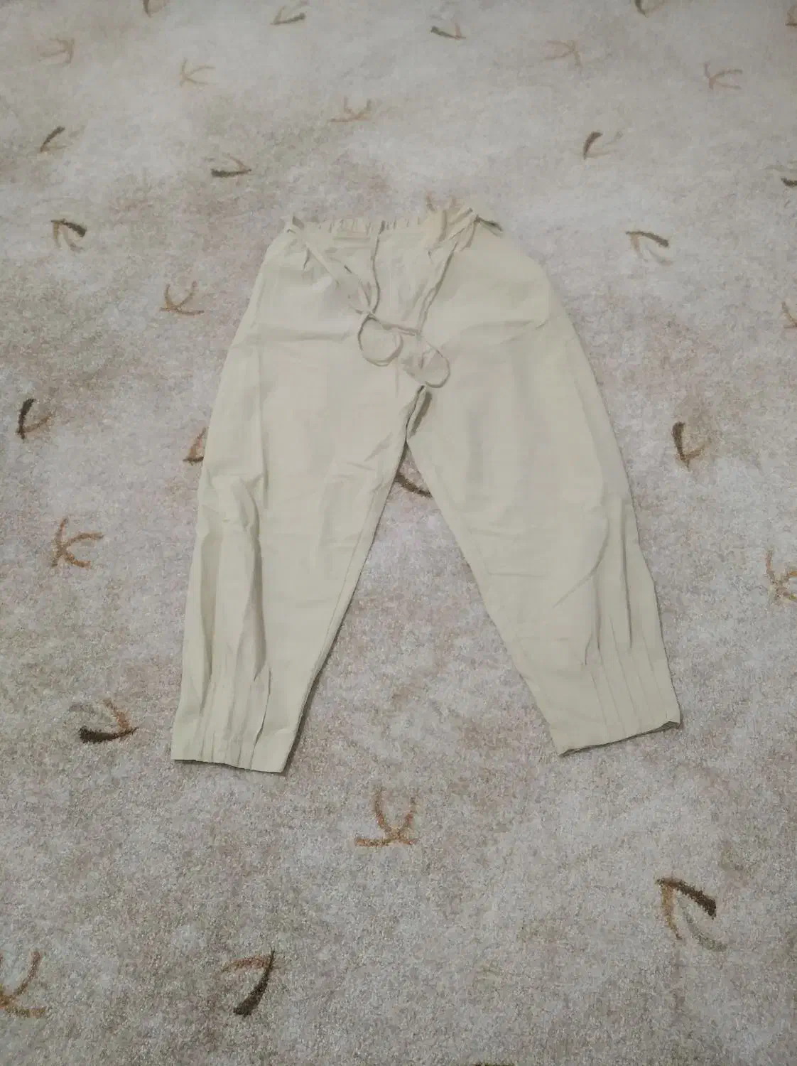 شلوار|لباس|بدره, |دیوار