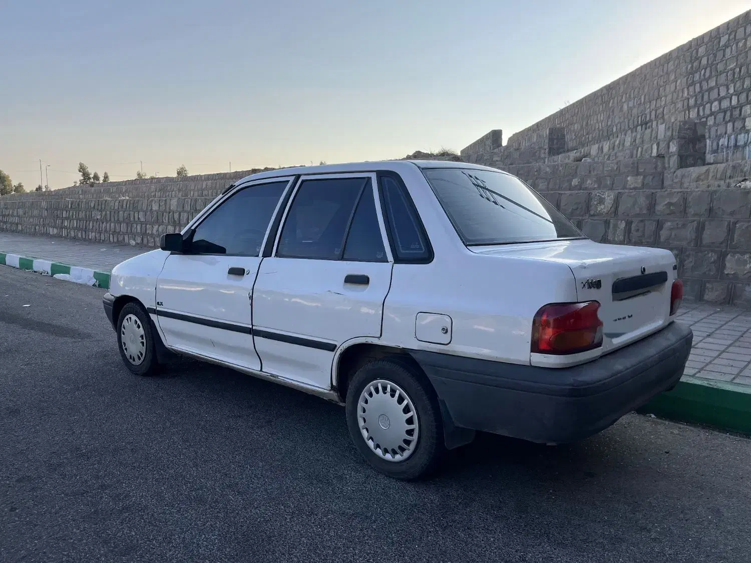 پراید مدل۸۳ برج ۱۲|خودرو سواری و وانت|ساوه, |دیوار