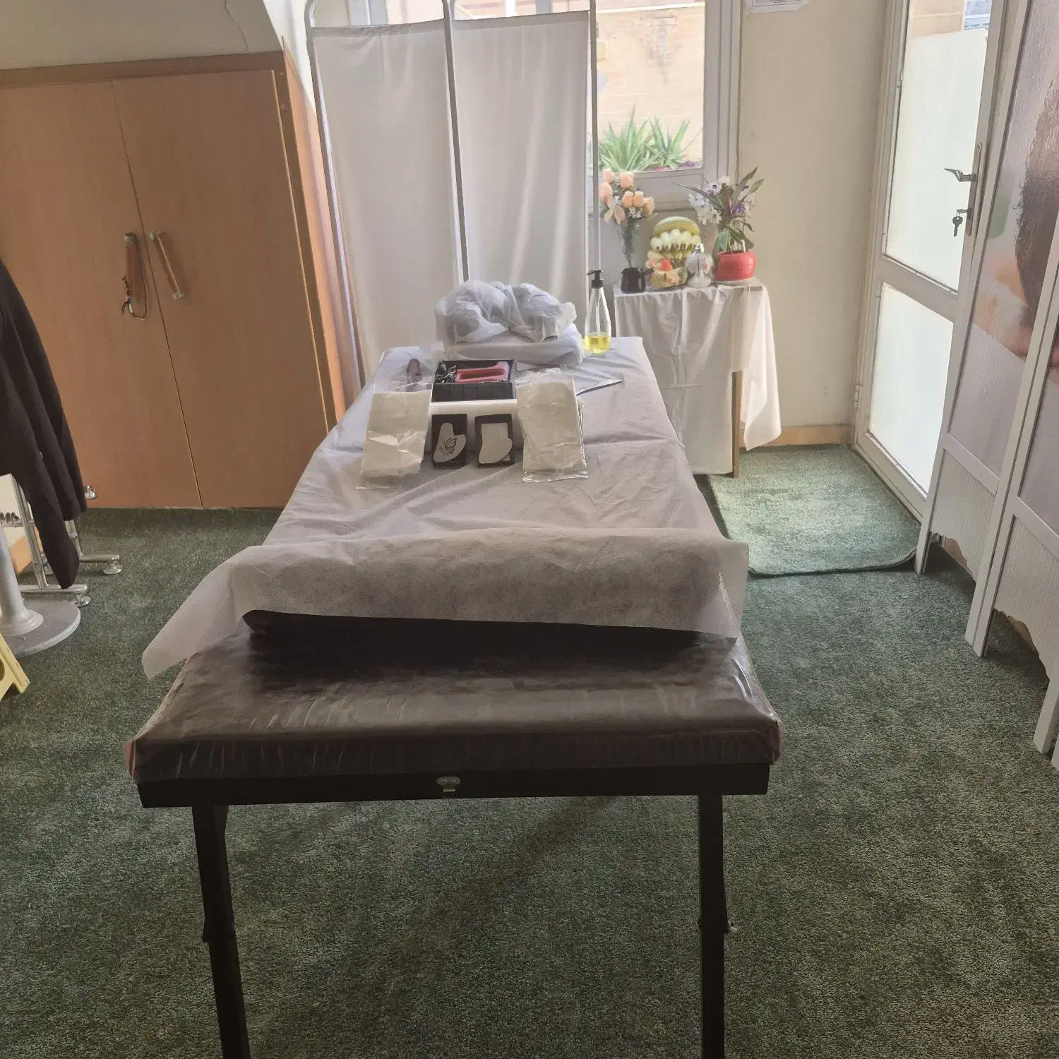 خدمات درمانی و حرفهای و آرامشبخش در اصفهان|خدمات آرایشگری و زیبایی|اصفهان, شاهد|دیوار