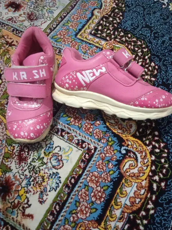 کفش های دخترانه|کفش و لباس بچه|سنندج, |دیوار