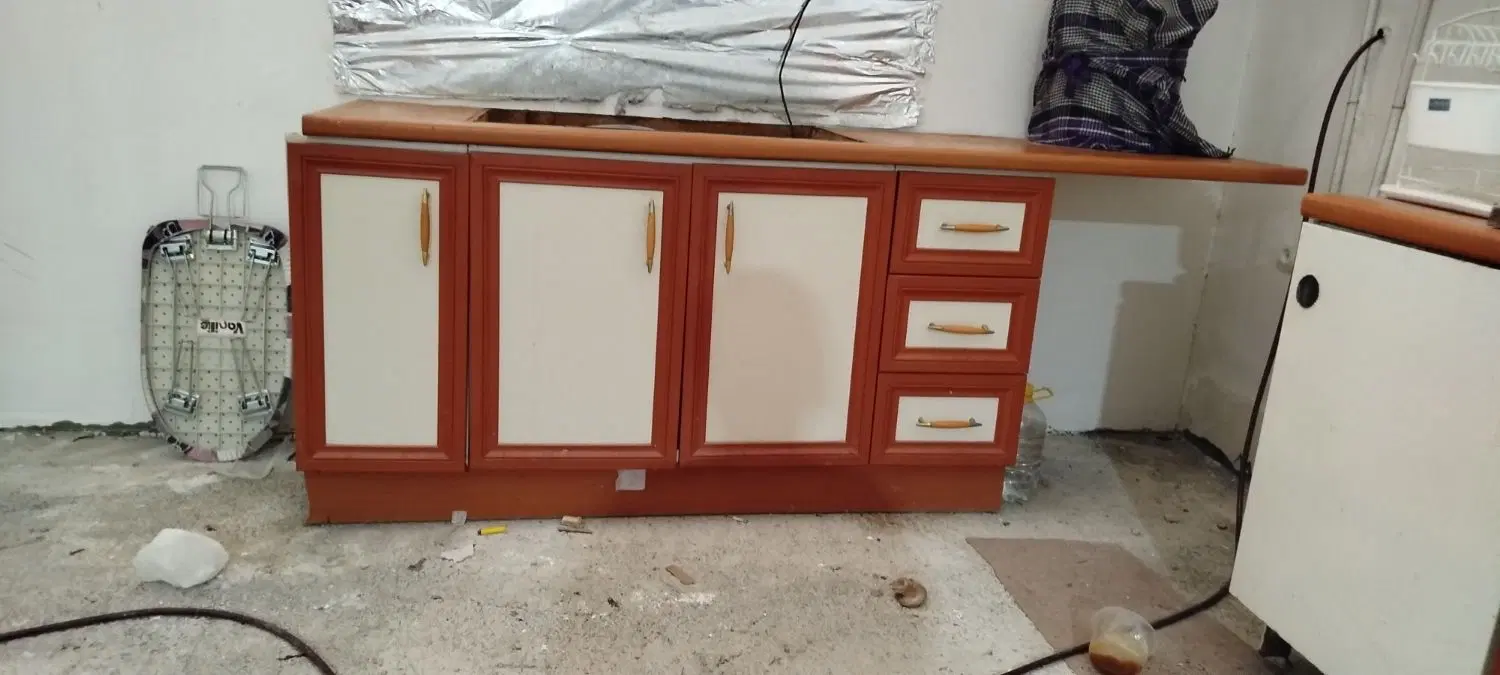 کابینت|آب‌چکان و نظم‌دهنده ظروف|چهارباغ, |دیوار