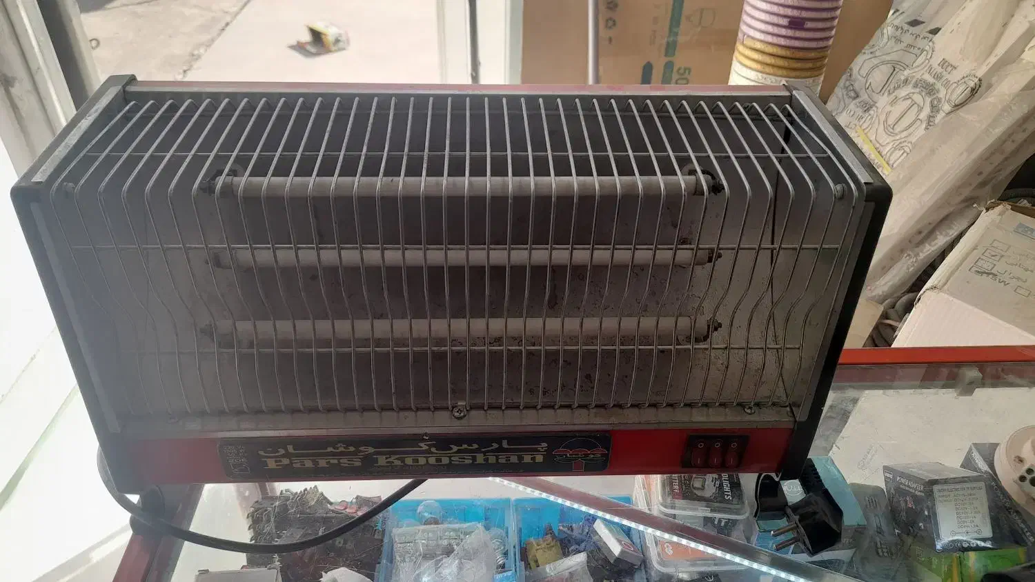 دو عدد هیتر  برقی|بخاری، هیتر، شومینه|شیراز, شاپورجان|دیوار