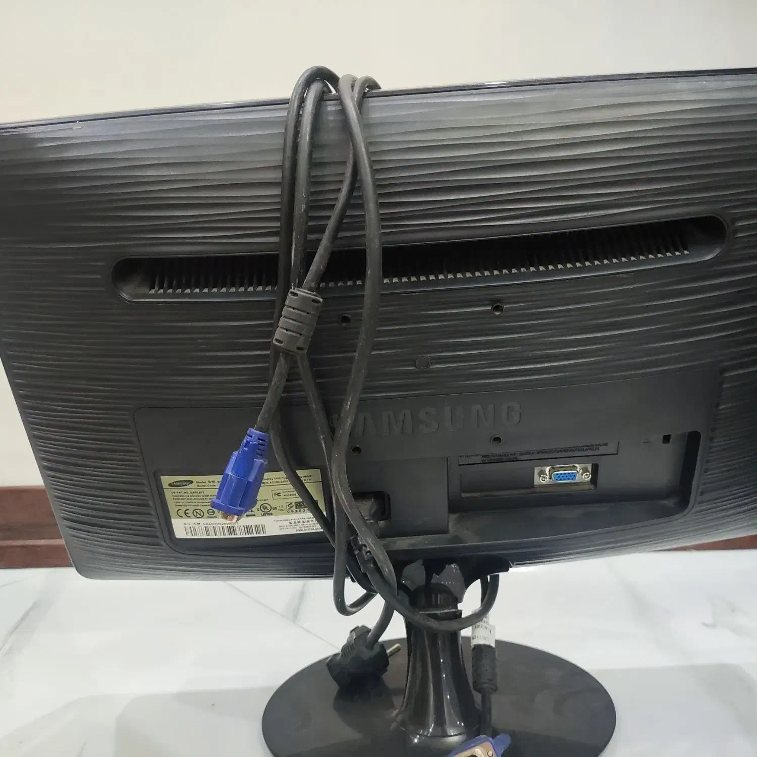 مانیتور سامسونگ|قطعات و لوازم جانبی رایانه|ری, دیلمان|دیوار