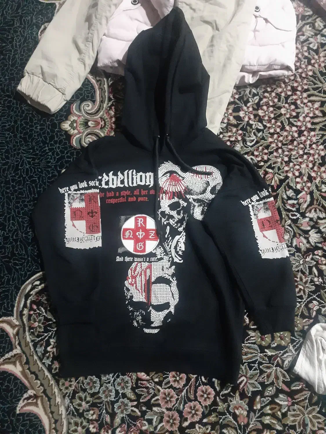 لباسهای درحدنو از ۵سال تا ۷سال باقیمت مناسب|کفش و لباس بچه|ینقاق, |دیوار