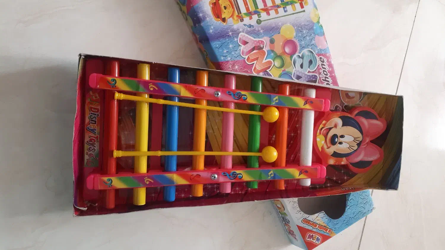 بلز 8 نوت مناسب برای یادگیری و دو عدد توپ|اسباببازی|اراک, |دیوار