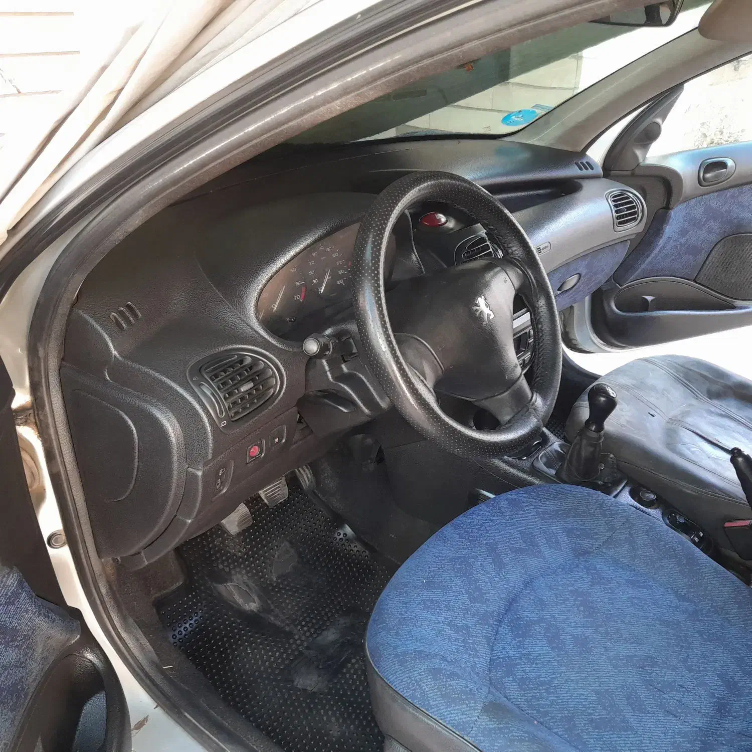 ۲۰۶ تایپ ۳ مدل   ۱۰ / ۸۳|خودرو سواری و وانت|اهواز, فاز ۲ پادادشهر|دیوار