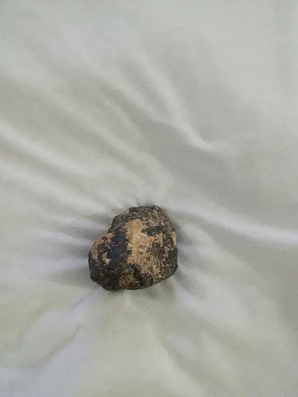 شهاب سنگ|کلکسیون اشیاء عتیقه|قیدار, |دیوار