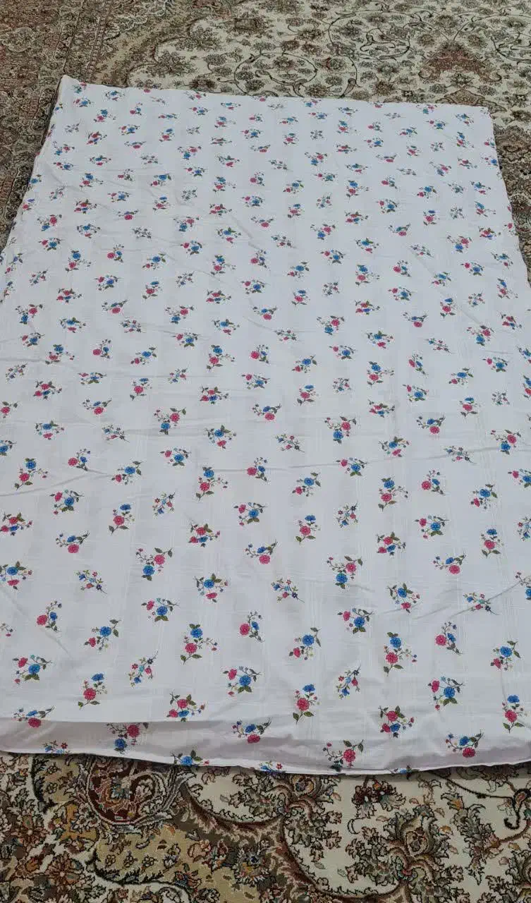 تشک پنبه ای  بزرگ پهن|رختخواب، بالش، پتو|دورود, |دیوار