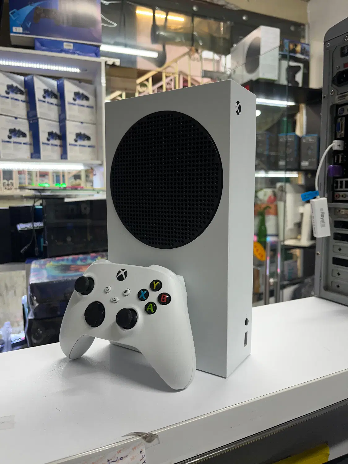 Xbox series s|کنسول، بازی ویدئویی و آنلاین|اسلام‌شهر, زرافشان|دیوار