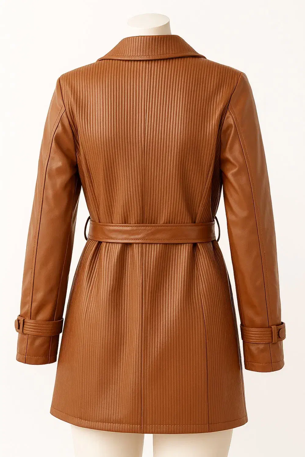 پالتو و بارانی|لباس|دوگنبدان, |دیوار