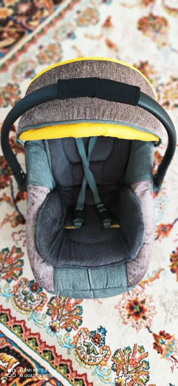 فروش کریرنوزاد|کالسکه و لوازم جانبی|اردکان, |دیوار