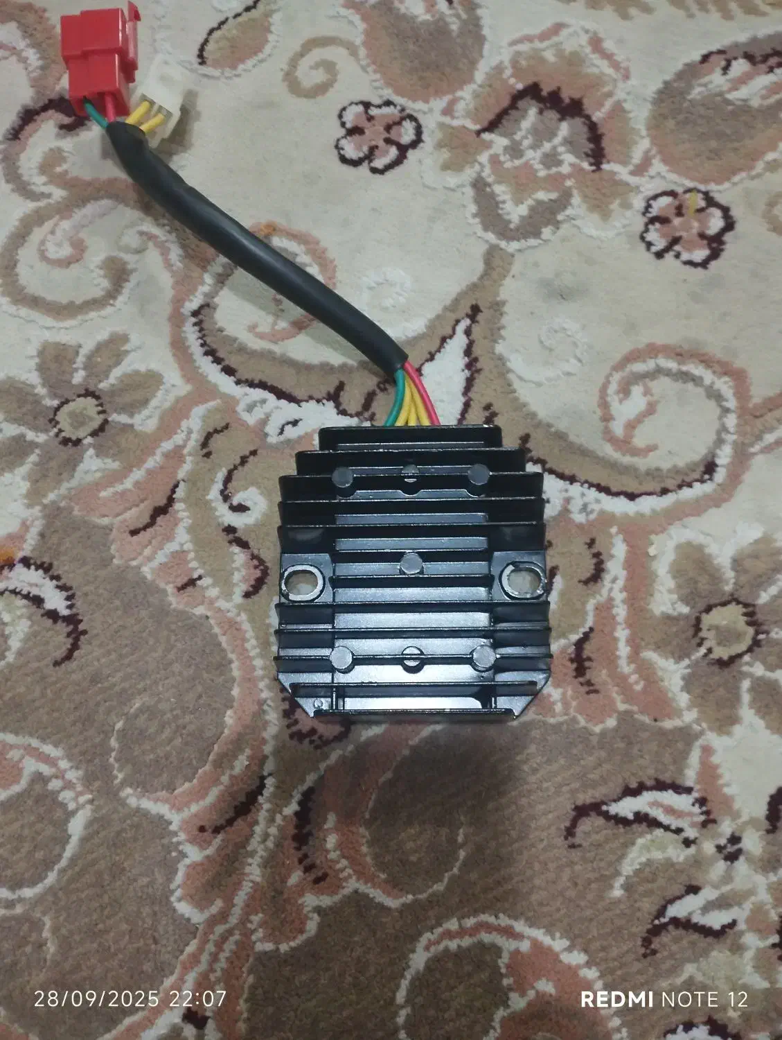 لوازم یدک موتورسیکلت اصل وفابریک|قطعات یدکی و لوازم جانبی|قم, سید معصوم|دیوار