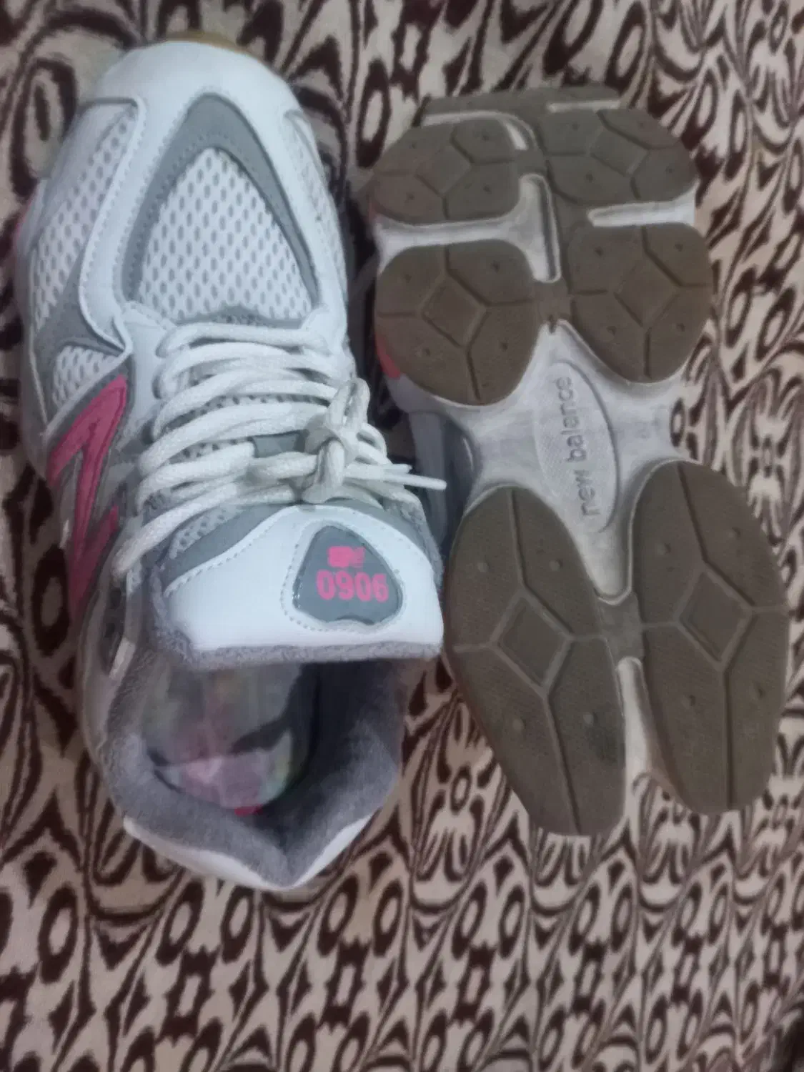 کتانی خارجی|کیف، کفش، کمربند|تاکستان, |دیوار