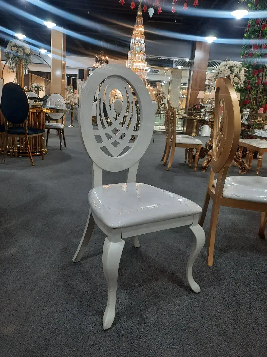 صندلی نگین /تالار/باغ تالار/رستورانی|عمدهفروشی|سبزوار, قصبه شرقی|دیوار