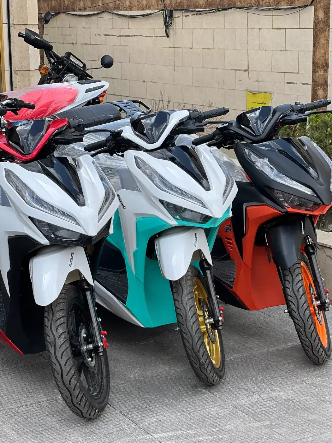 موتور کلیک اقساط بلند مدت|موتورسیکلت|تبریز, |دیوار