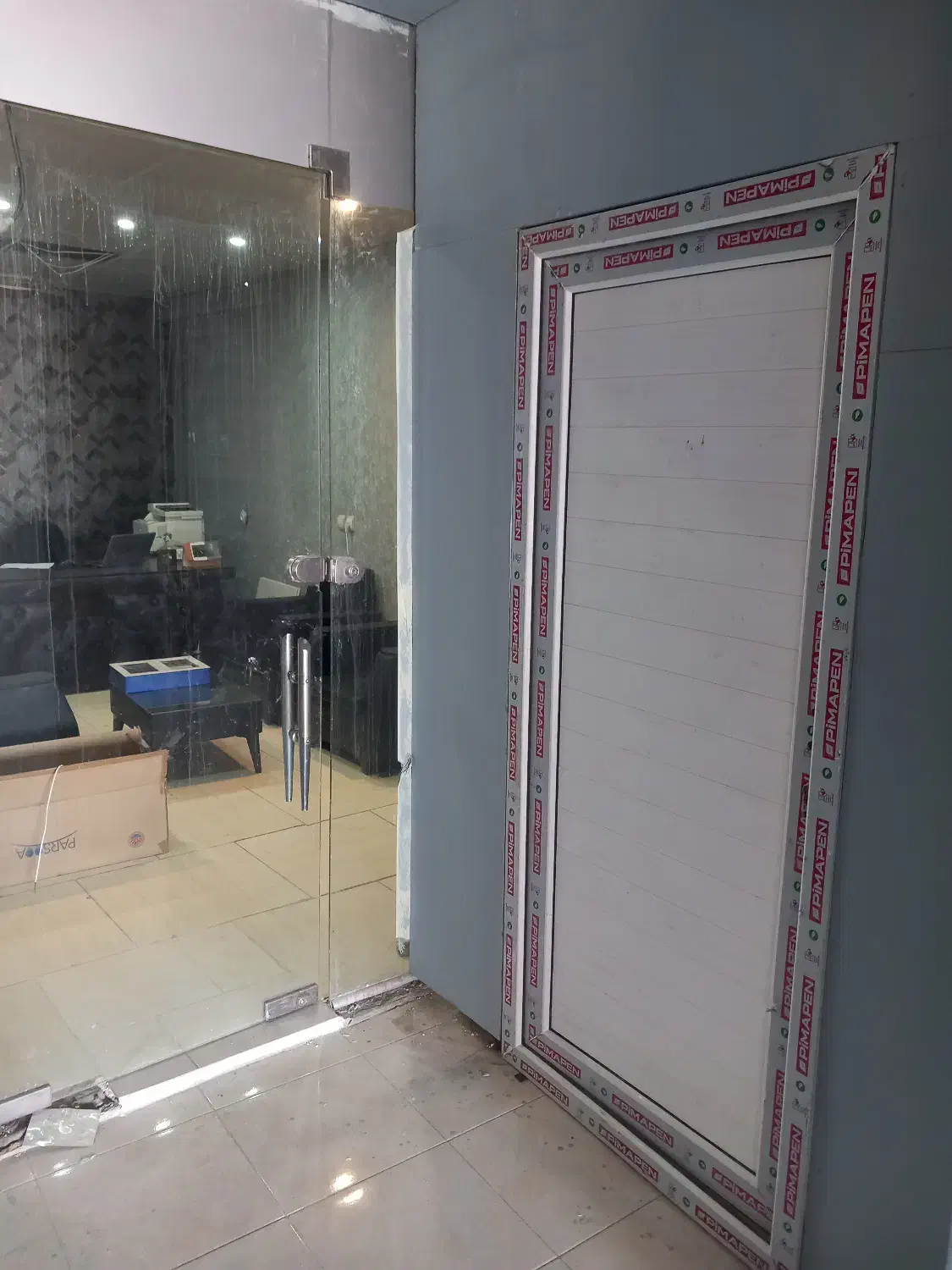 تولید درب وپنجره دوجداره وتوری پلیسه|مصالح و تجهیزات ساختمان|بندرعباس, |دیوار