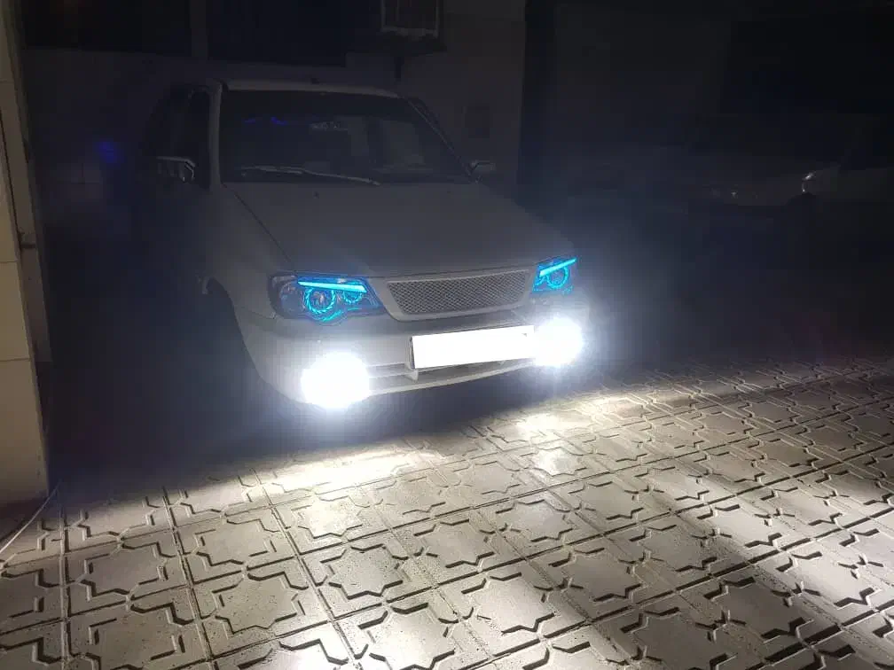 چراغ جلو ۱۱۱ و ۱۳۲|قطعات یدکی و لوازم جانبی|شاهین‌شهر, نظامی|دیوار