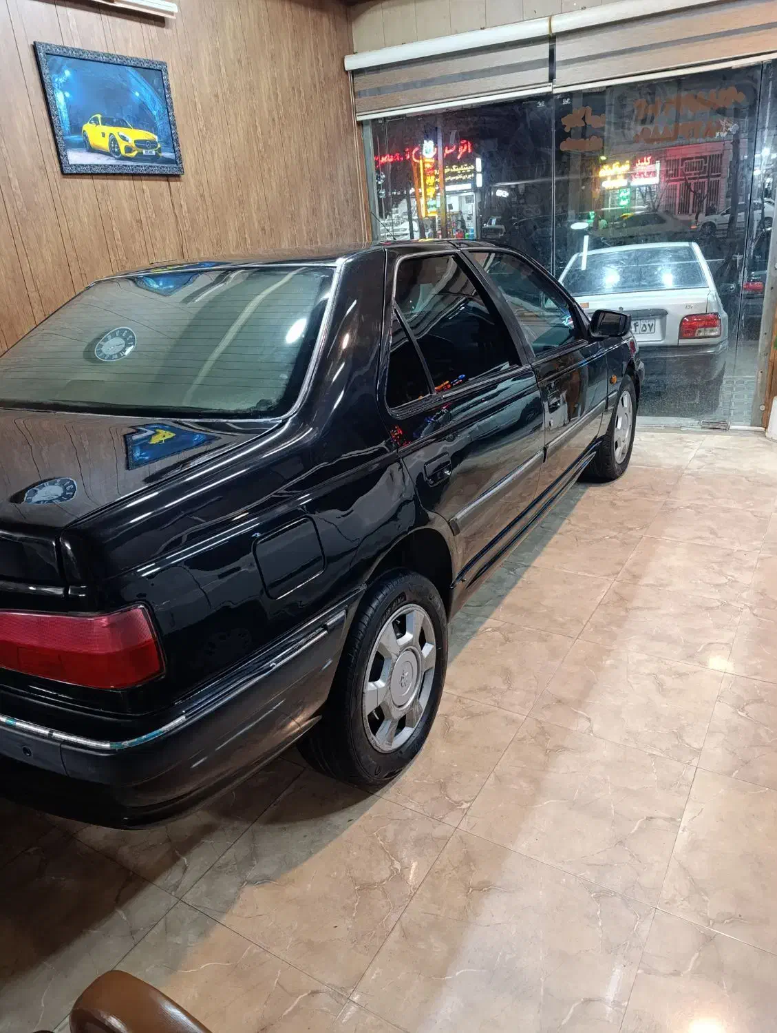 پارس ۸۲|خودرو سواری و وانت|دلیجان, |دیوار