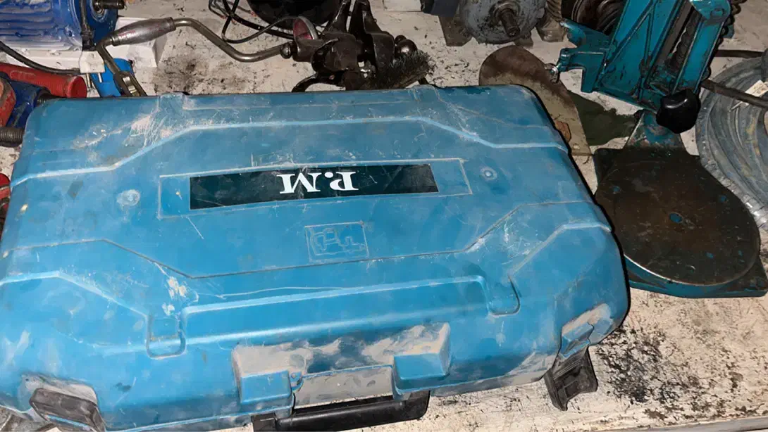 هیلتی هشت کیلوی دریل انگلیسی با پایه|ابزارآلات|لنجان, |دیوار