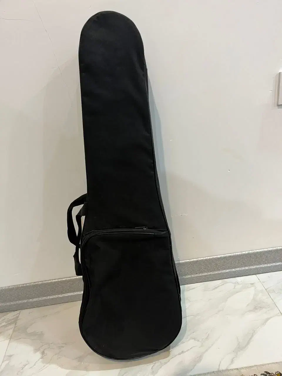 ویالون در حد نو|ویولن|کرمان, |دیوار