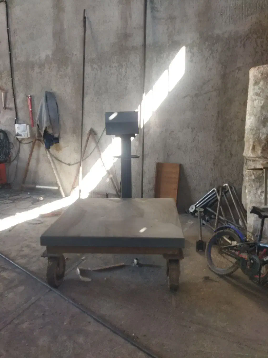 باسکول دیجیتال یک تنی|ابزارآلات|یزد, |دیوار