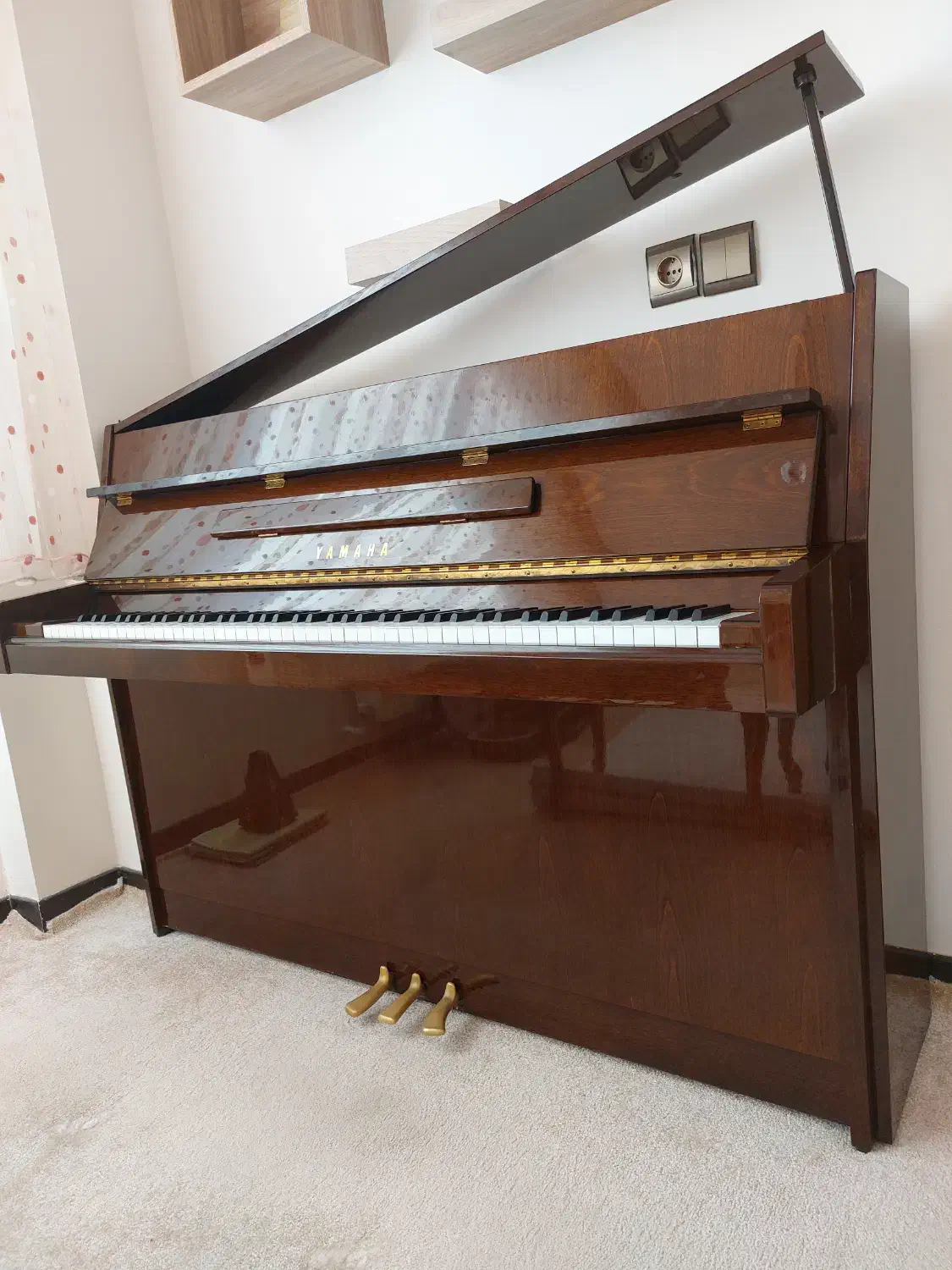 پیانو آکوستیک YAMAHA M108 اصل ژاپن|پیانو، کیبورد، آکاردئون|شاهین‌شهر, عطار|دیوار