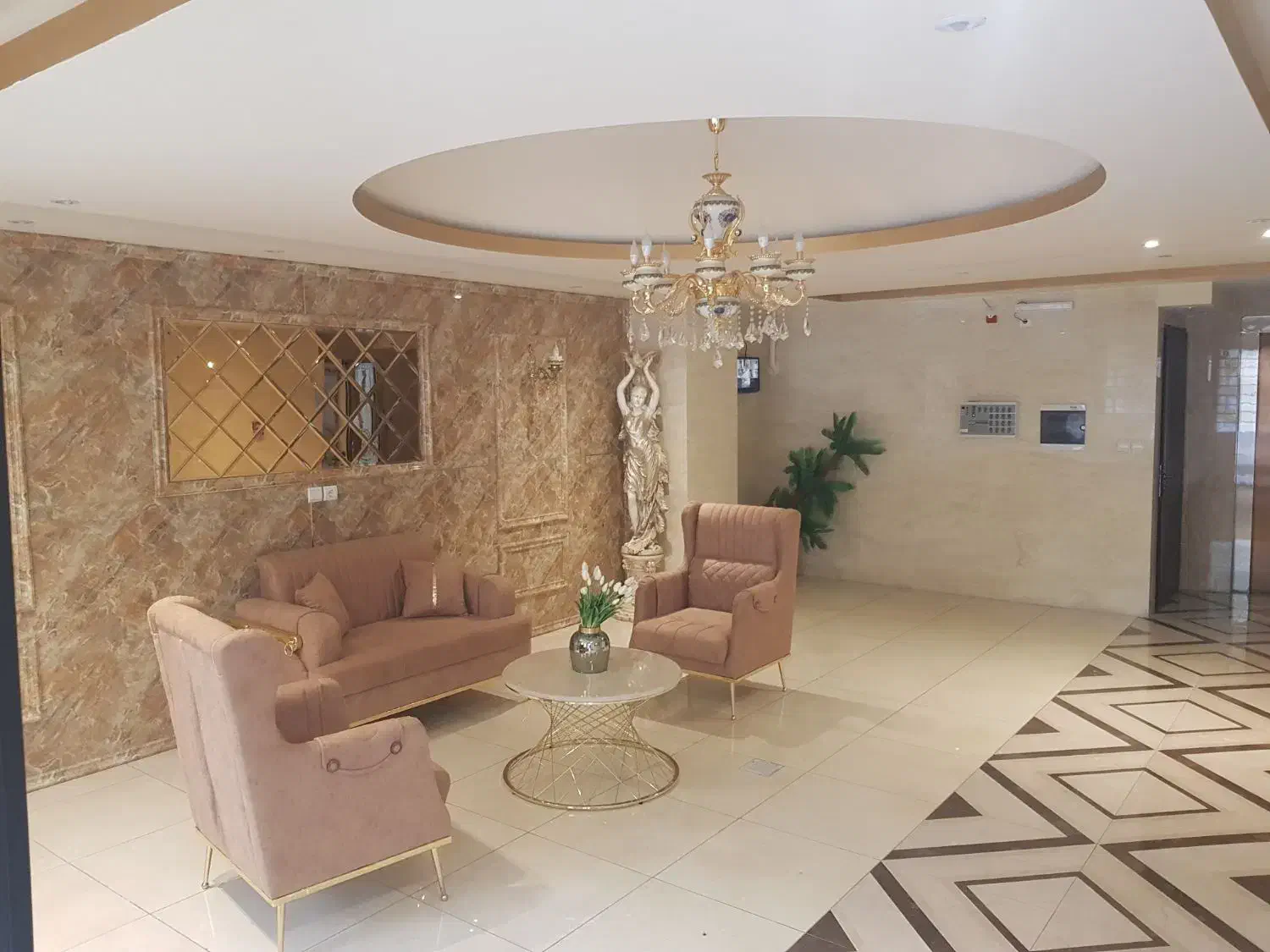 اجاره اپارتمان ۱۳۵ متری ائل گلی فردوس|اجارهٔ آپارتمان|تبریز, |دیوار